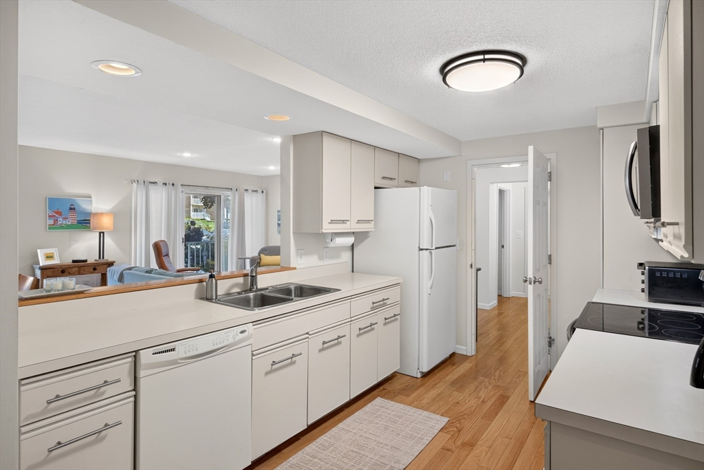 1 Belmont Rd APT 315