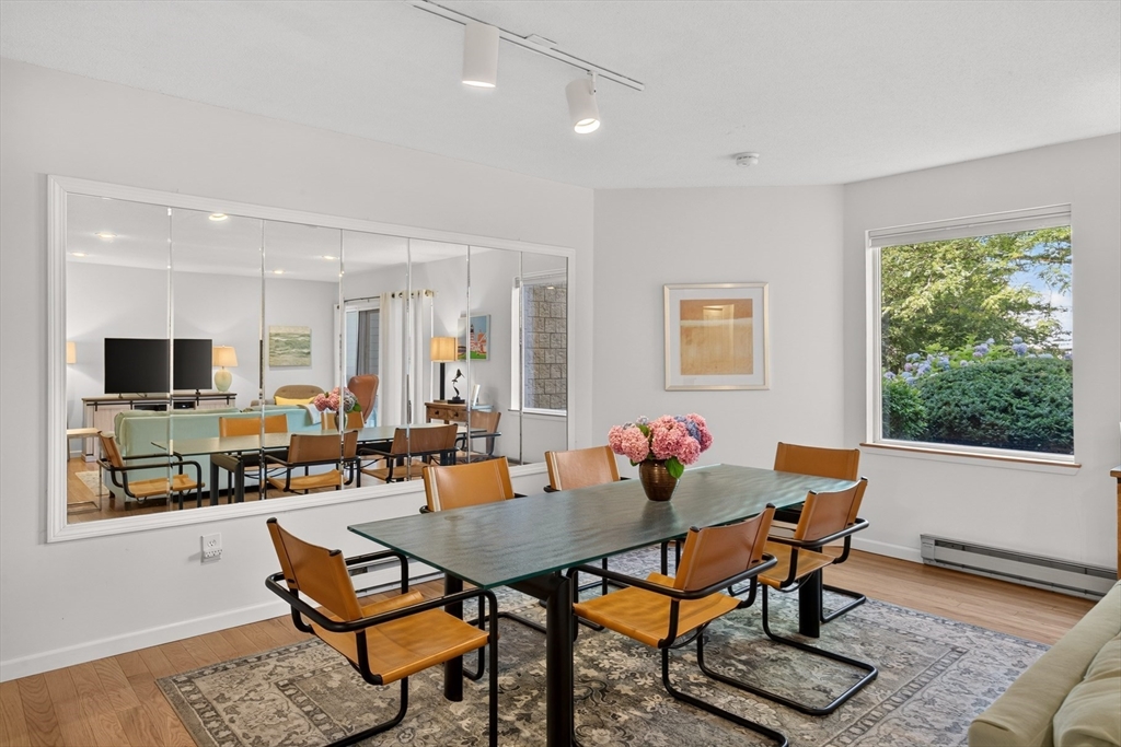 1 Belmont Rd APT 315