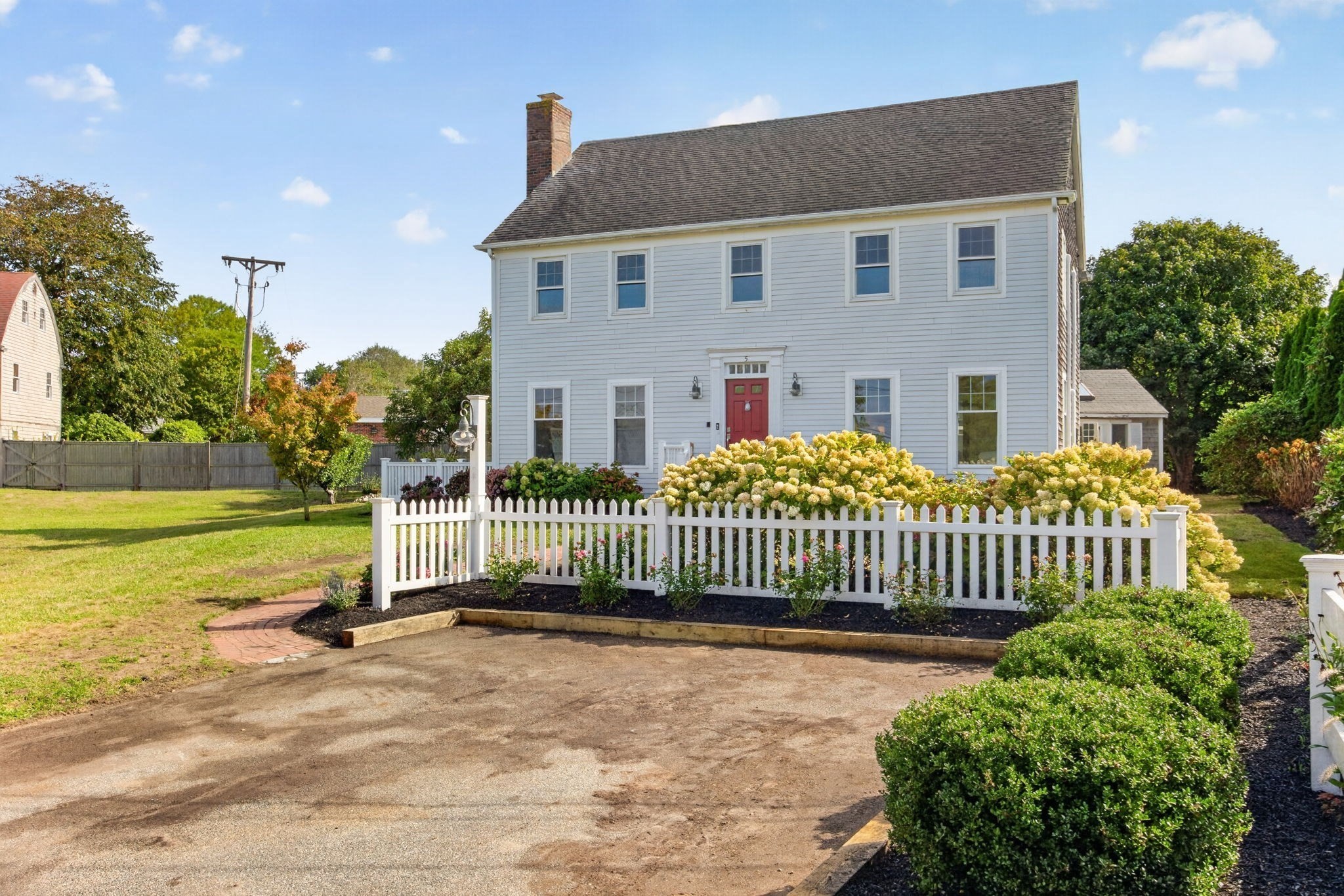 5 Kingsbury Way