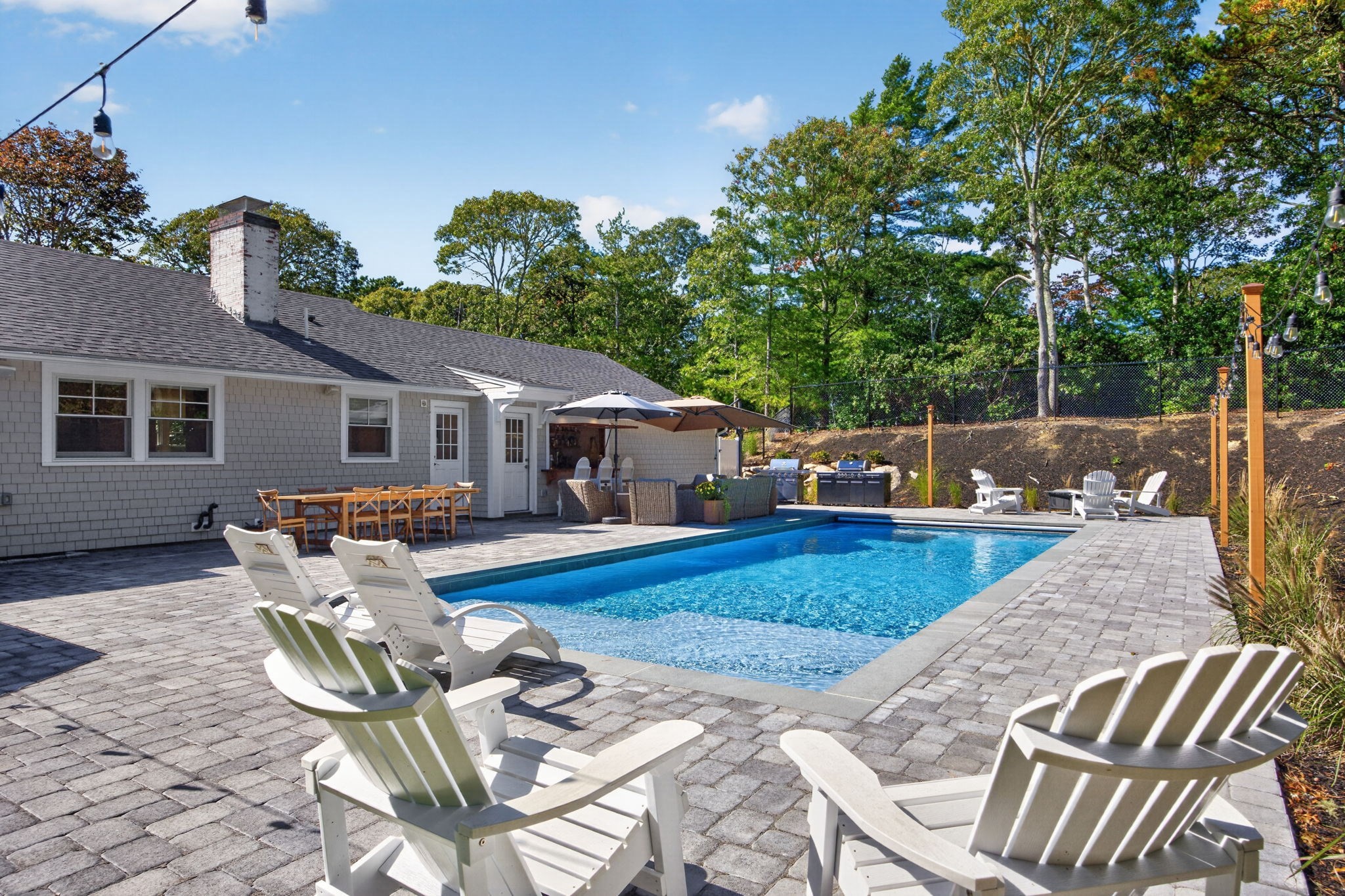 312 Round Cove Rd
