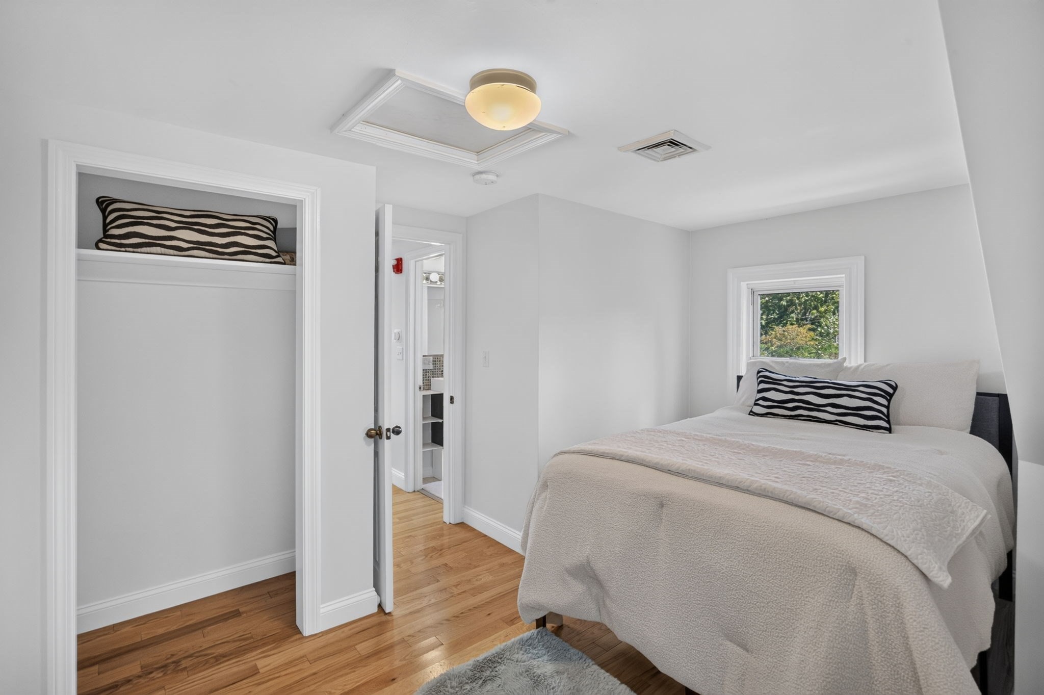 16 Lt Hauser Ln # 3