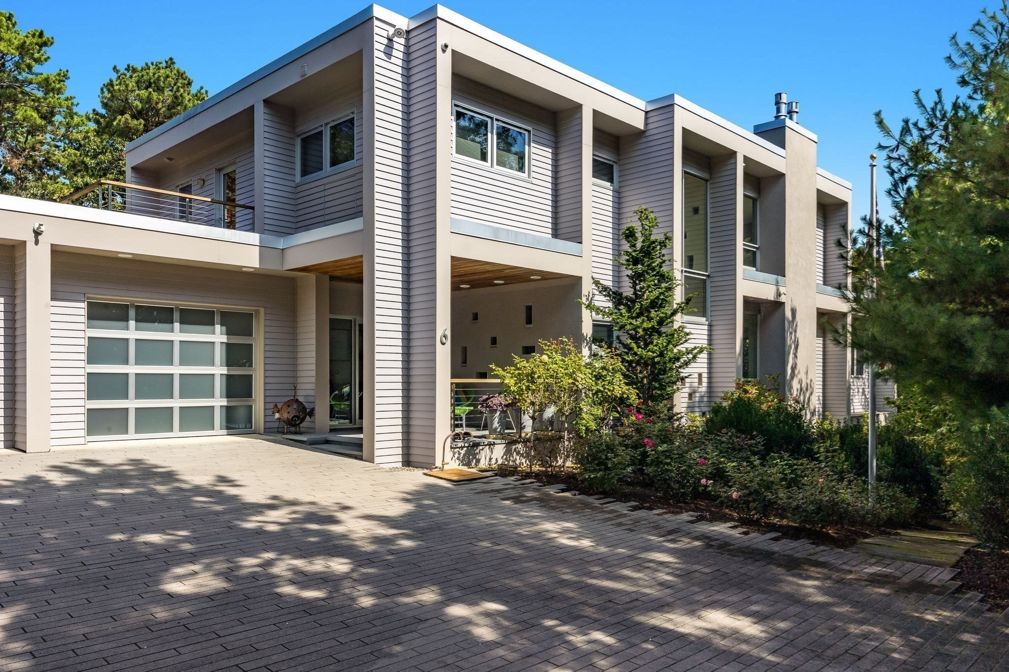 6 Huckleberry Lane