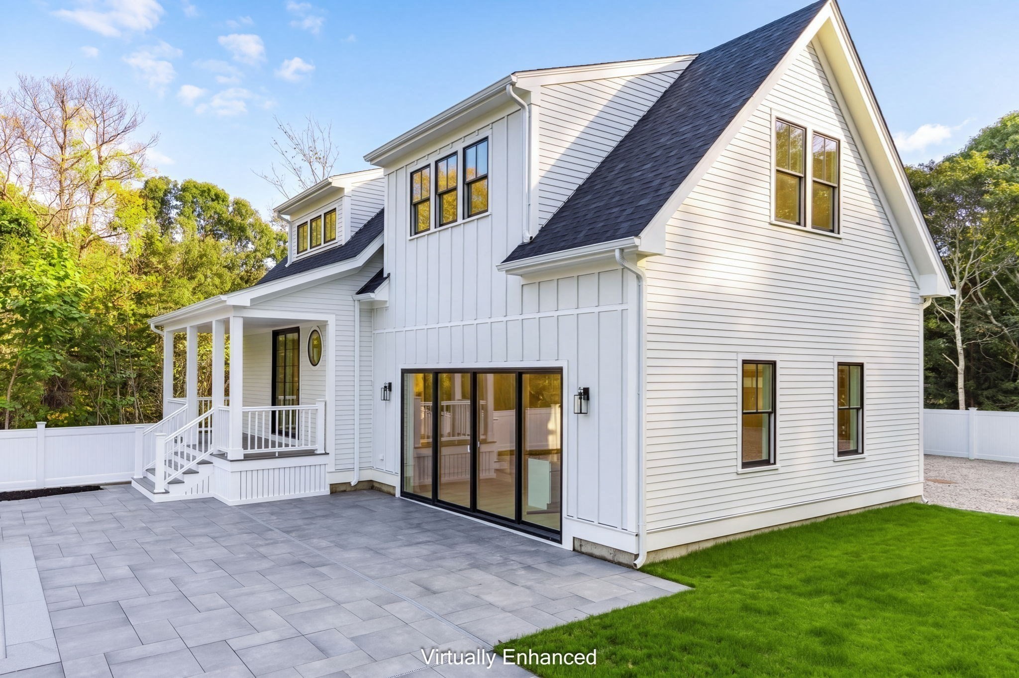 10 Notre Dame Ave