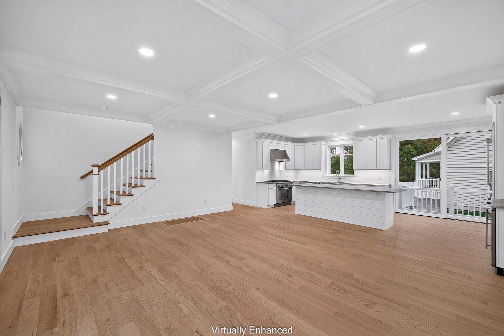 10 Notre Dame Ave