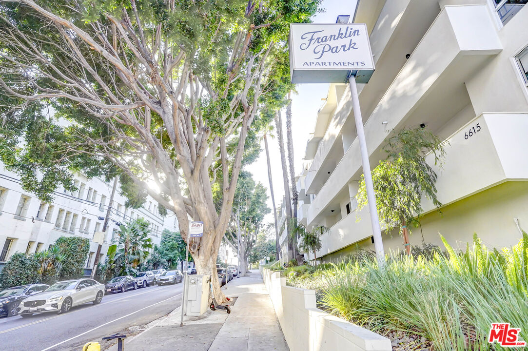 6615 Franklin Ave Unit: 124