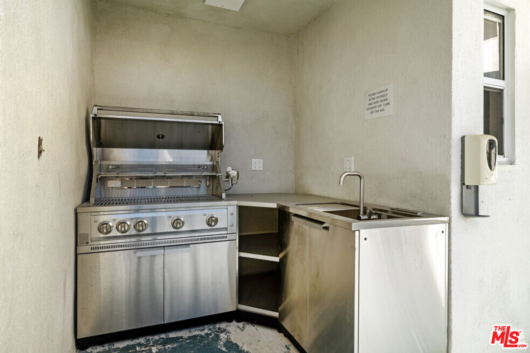 6615 Franklin Ave Unit: 124