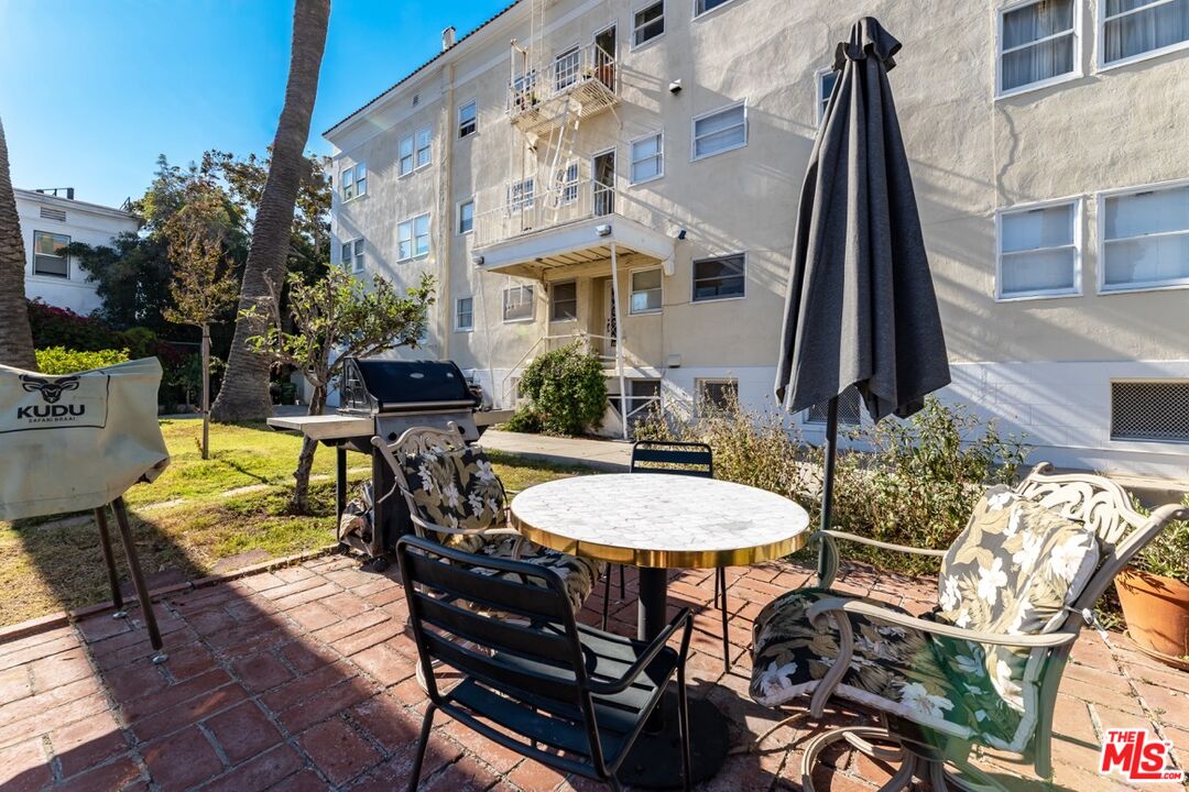 3400 San Marino St Unit: E