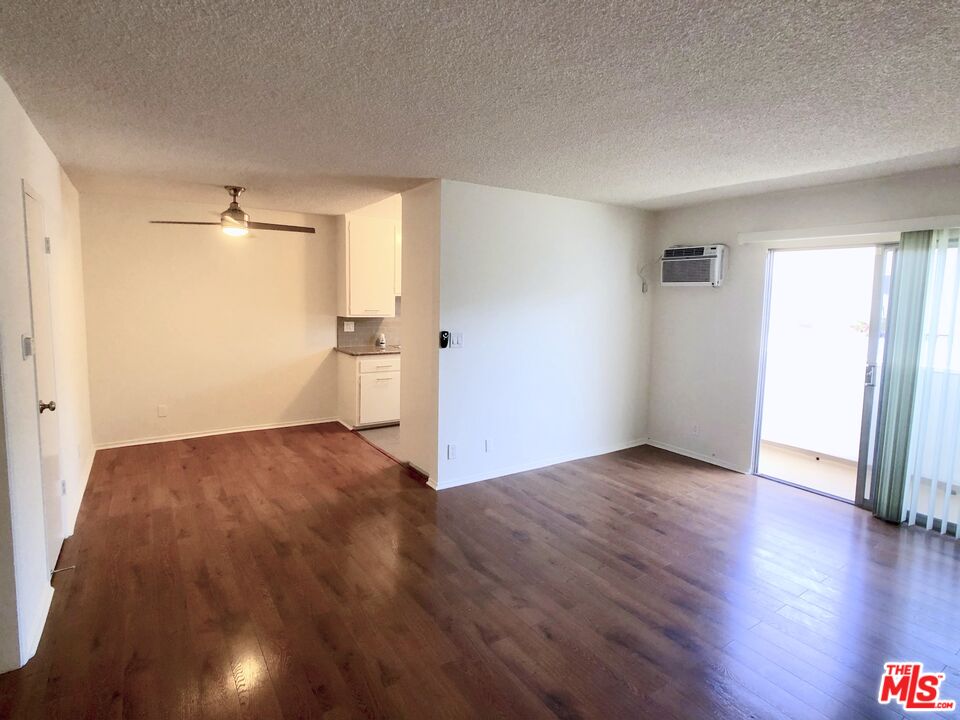 836 Westbourne Dr Unit: 202