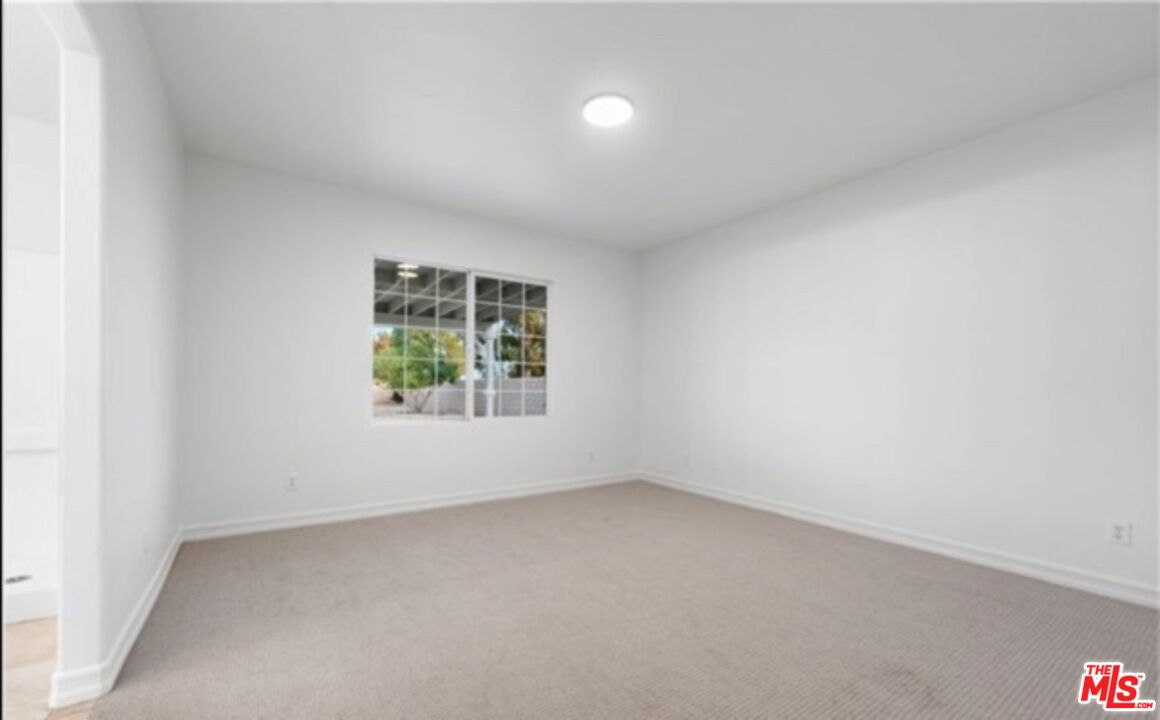2610 Trudeau Ln