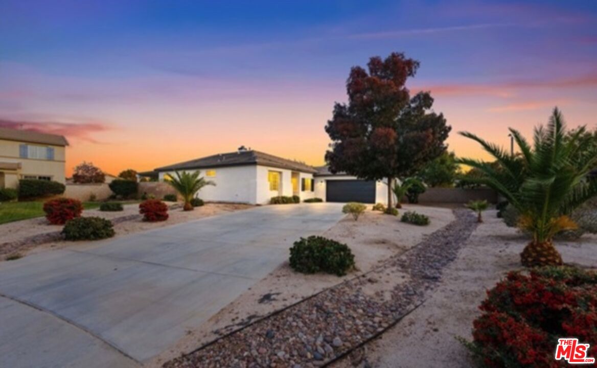2610 Trudeau Ln