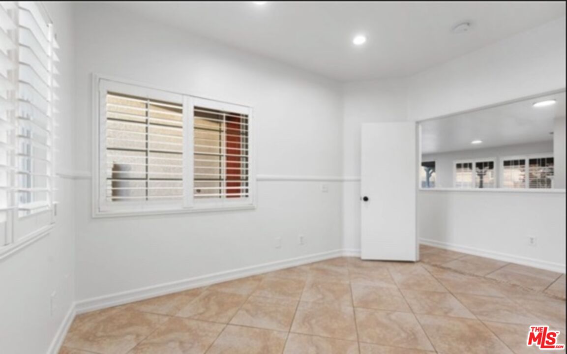2610 Trudeau Ln