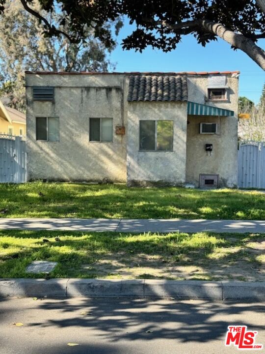 3464 Garden Ave