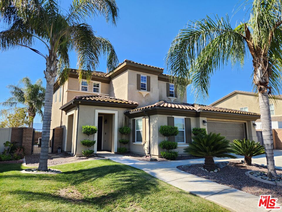 14253 Redwood Valley Rd