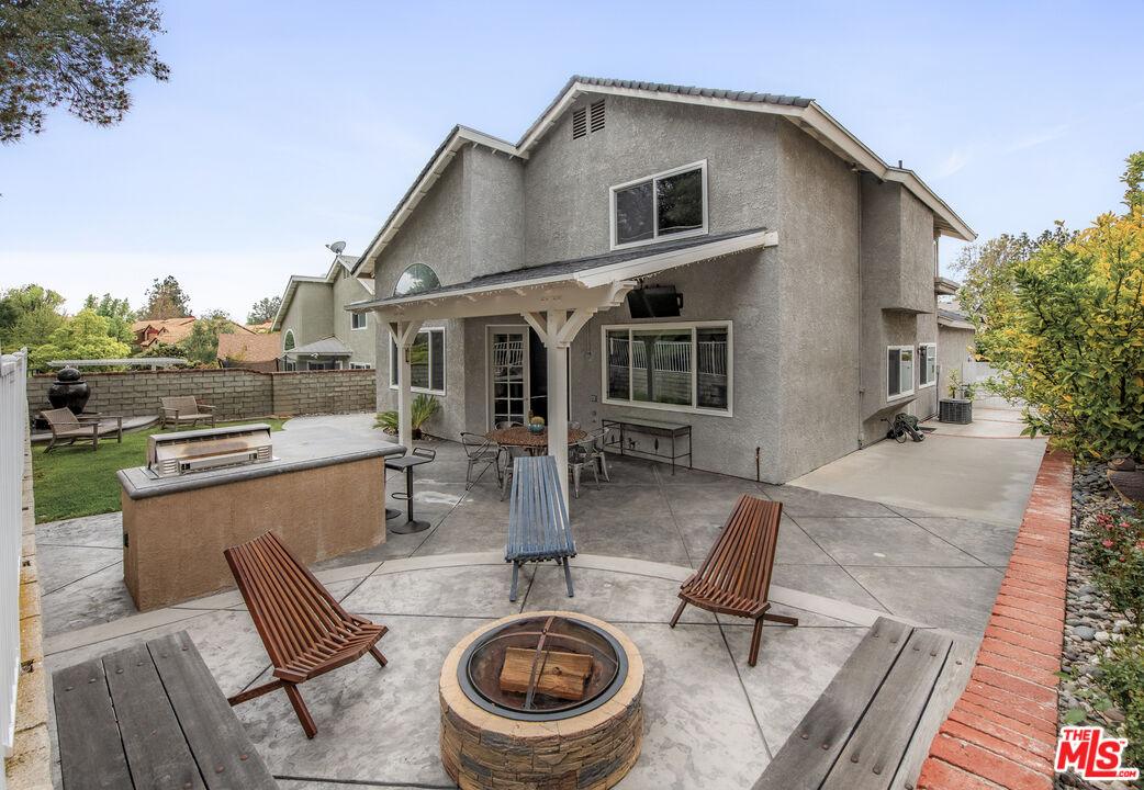 28256 Evergreen Ln