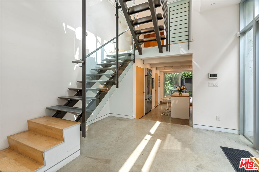 720 Brooks Ave