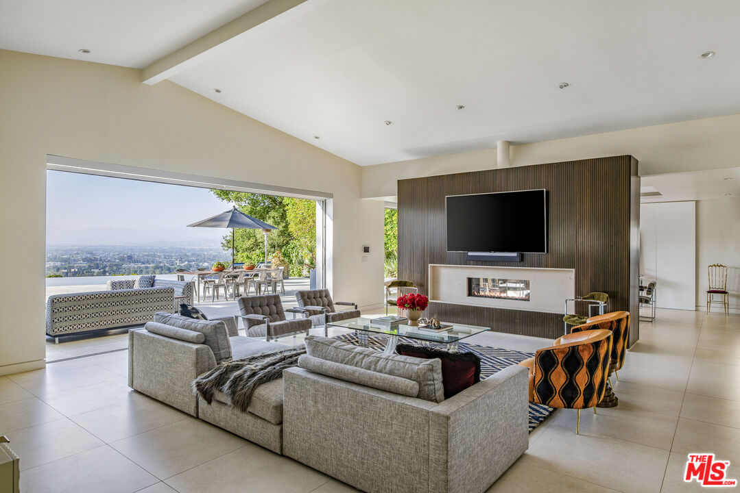10829 Alta View Dr