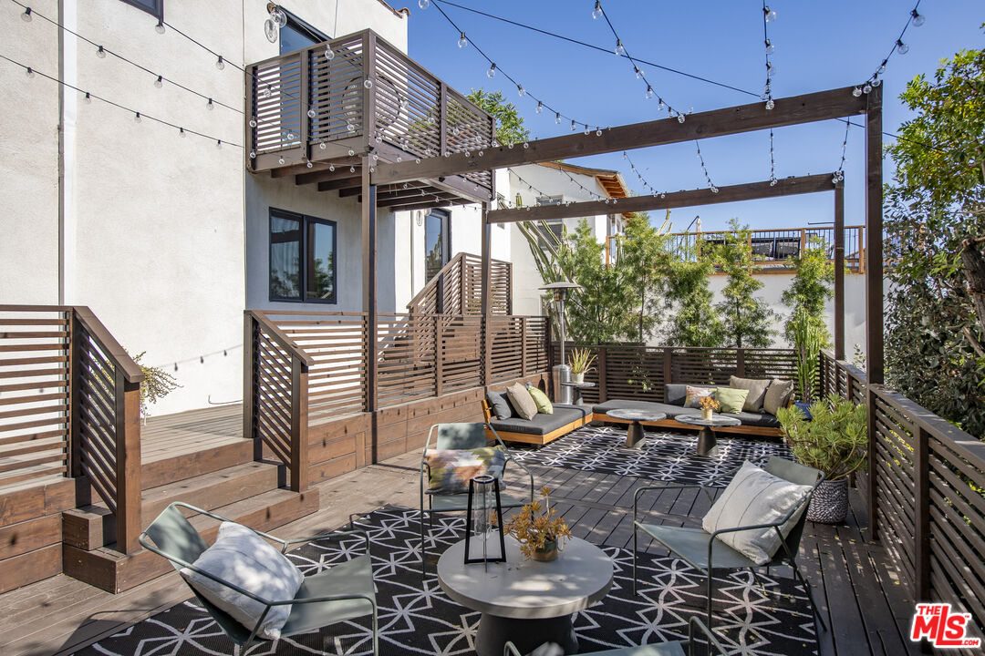 2039 N Avenue 52