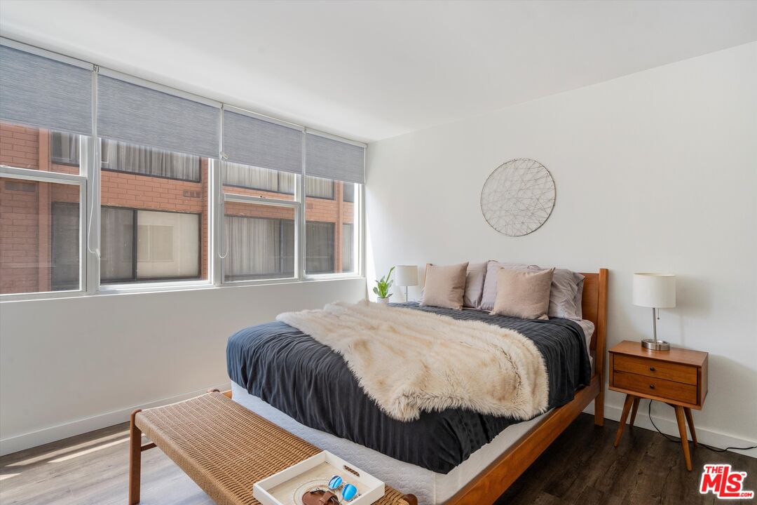 131 N Gale Dr Unit: 2A