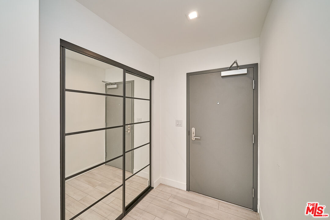145 S Maple Dr Unit: 204