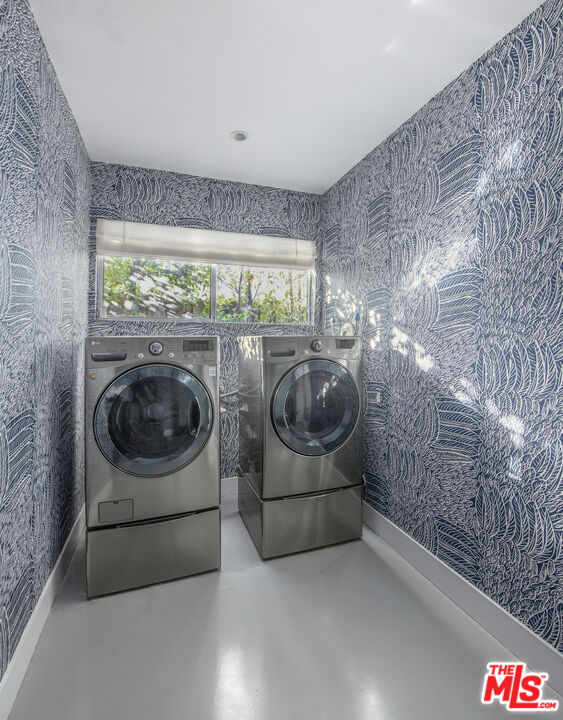 11472 Laurelcrest Rd