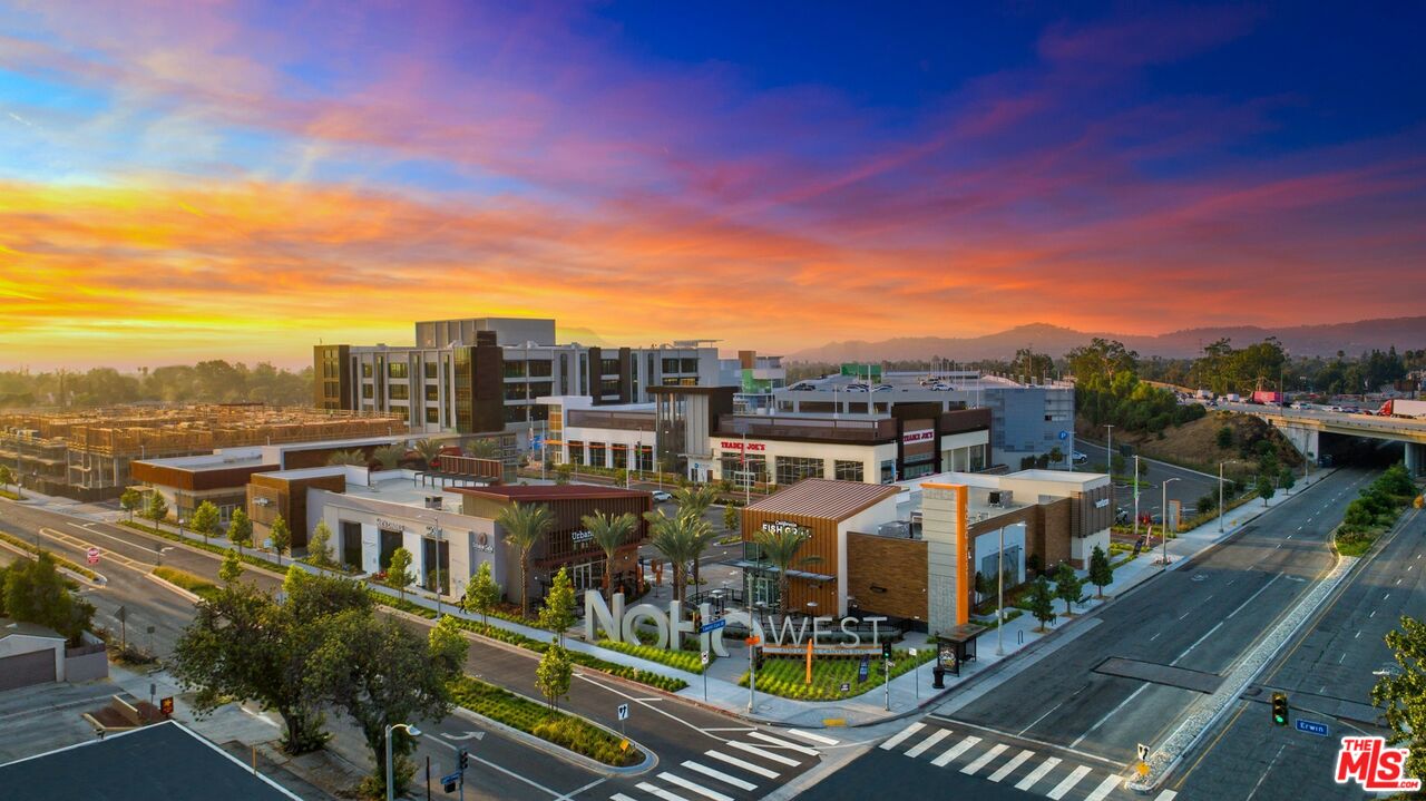 11670 Erwin St