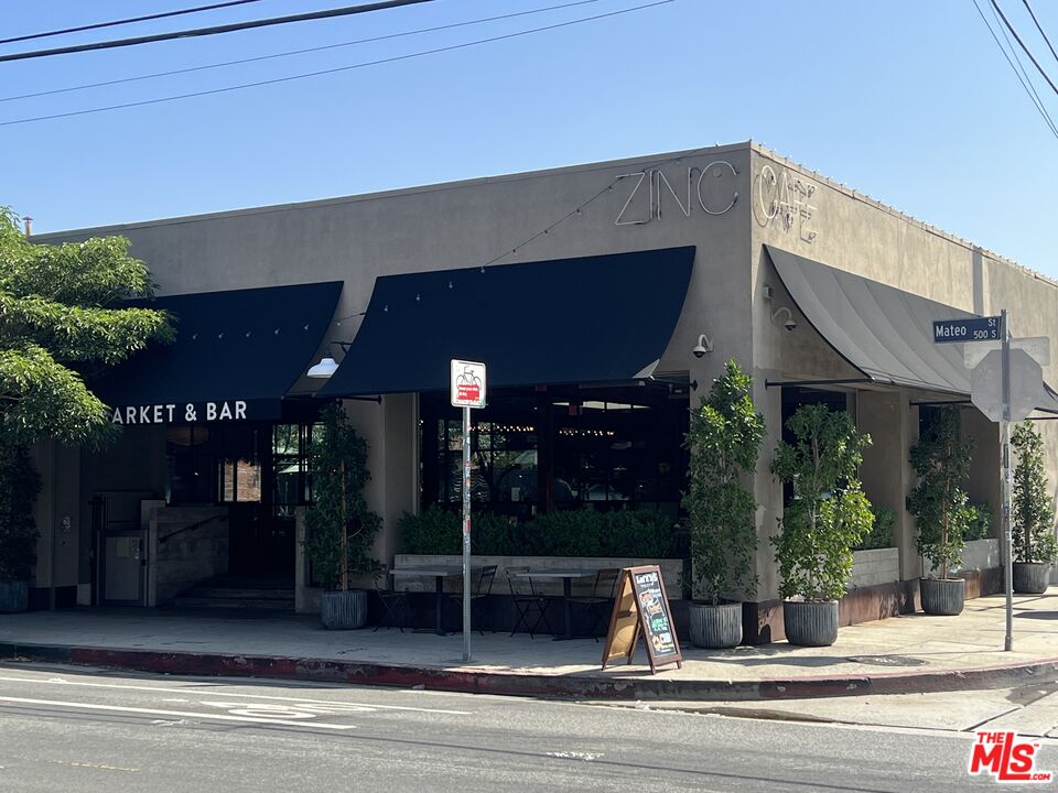 500 Molino St Unit: 117