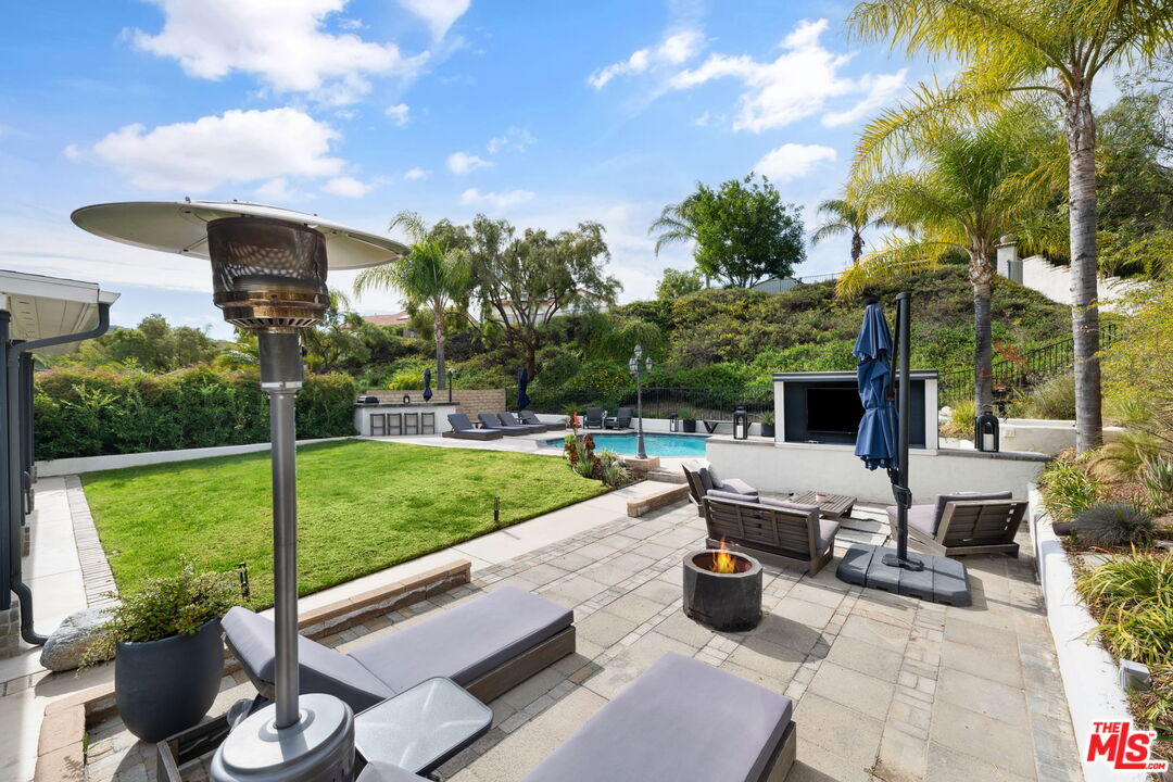 26750 Brooks Cir