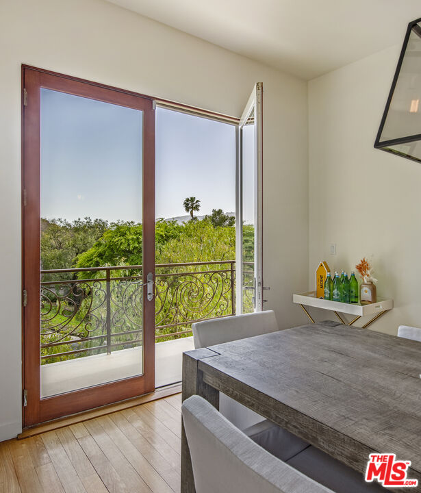 2655 Topanga Skyline Dr