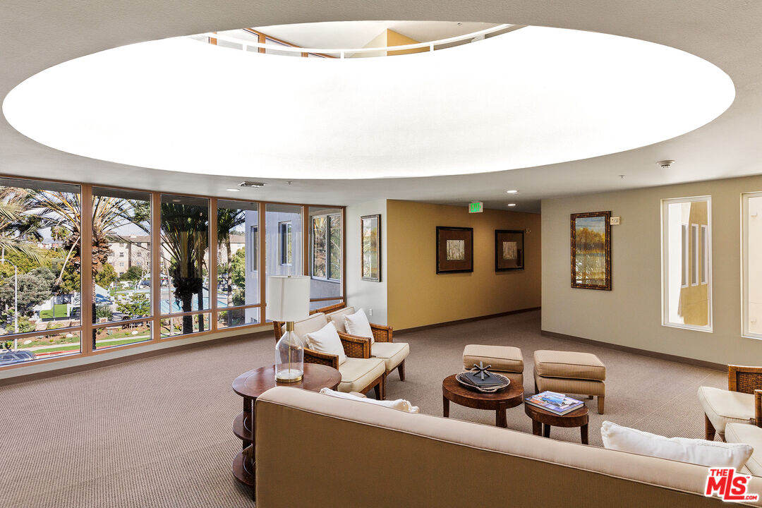 13200 Pacific Promenade Unit: 318