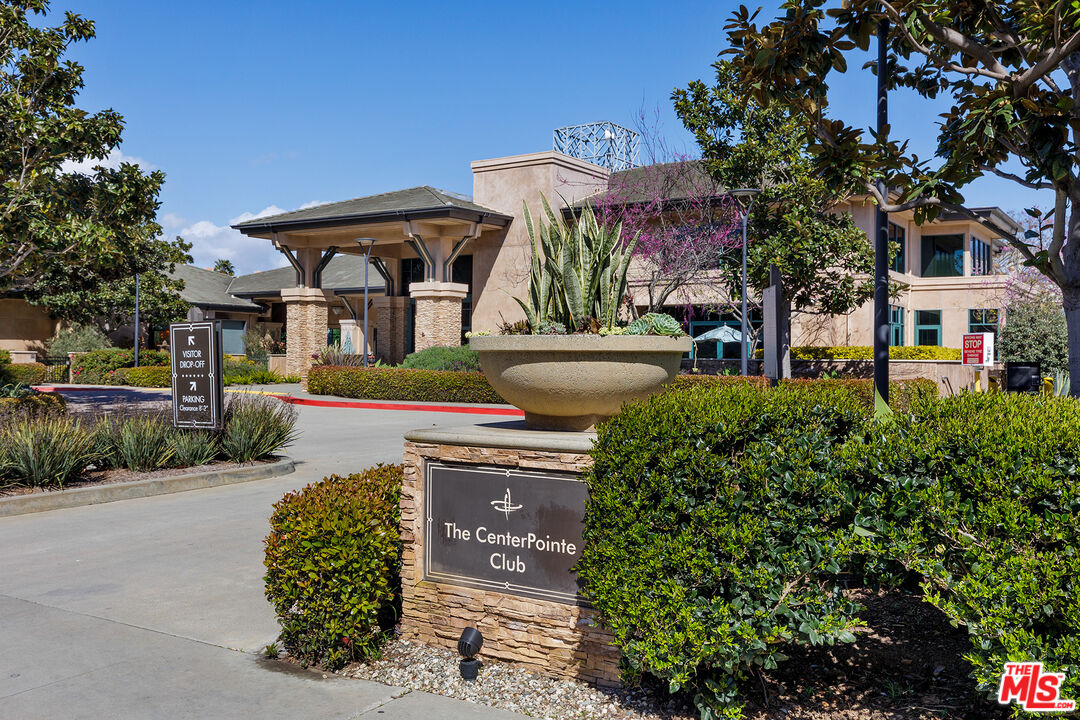 13200 Pacific Promenade Unit: 318