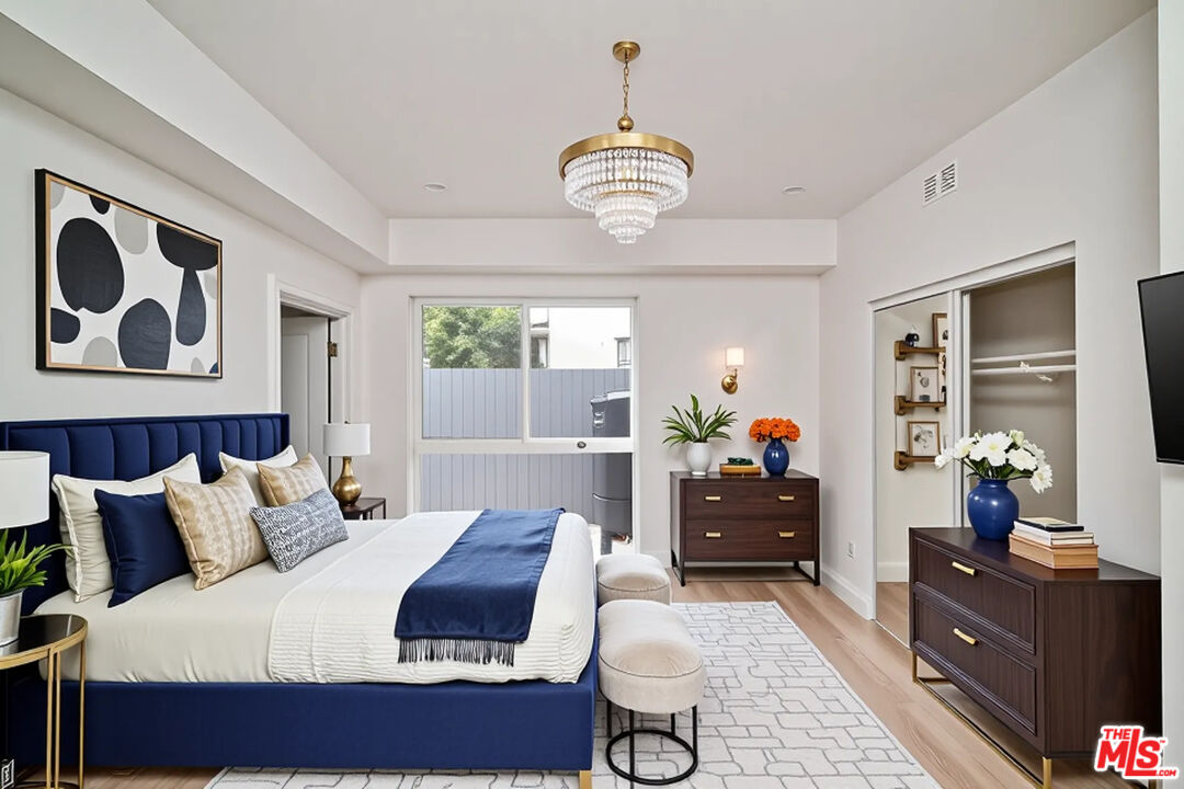 1106 Queen Anne Pl Unit: 1106