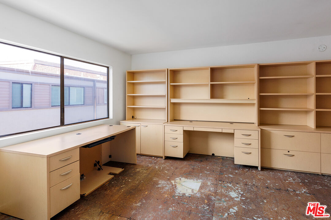 4622 Glencoe Ave Unit: 4