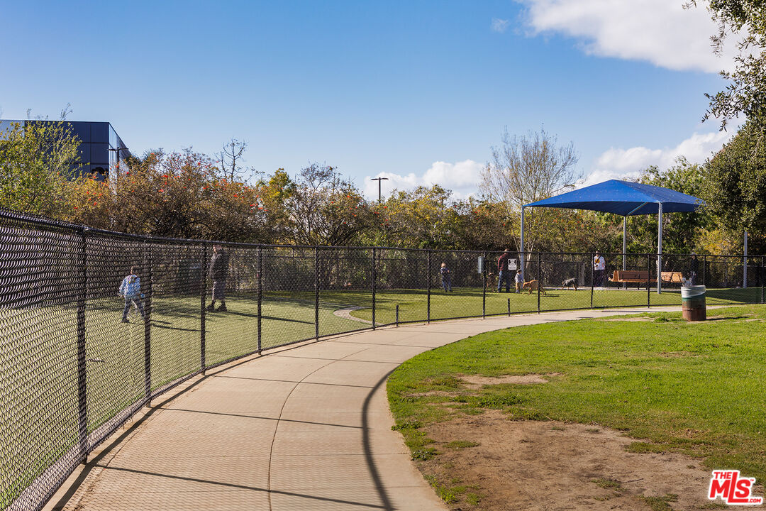 4622 Glencoe Ave Unit: 4