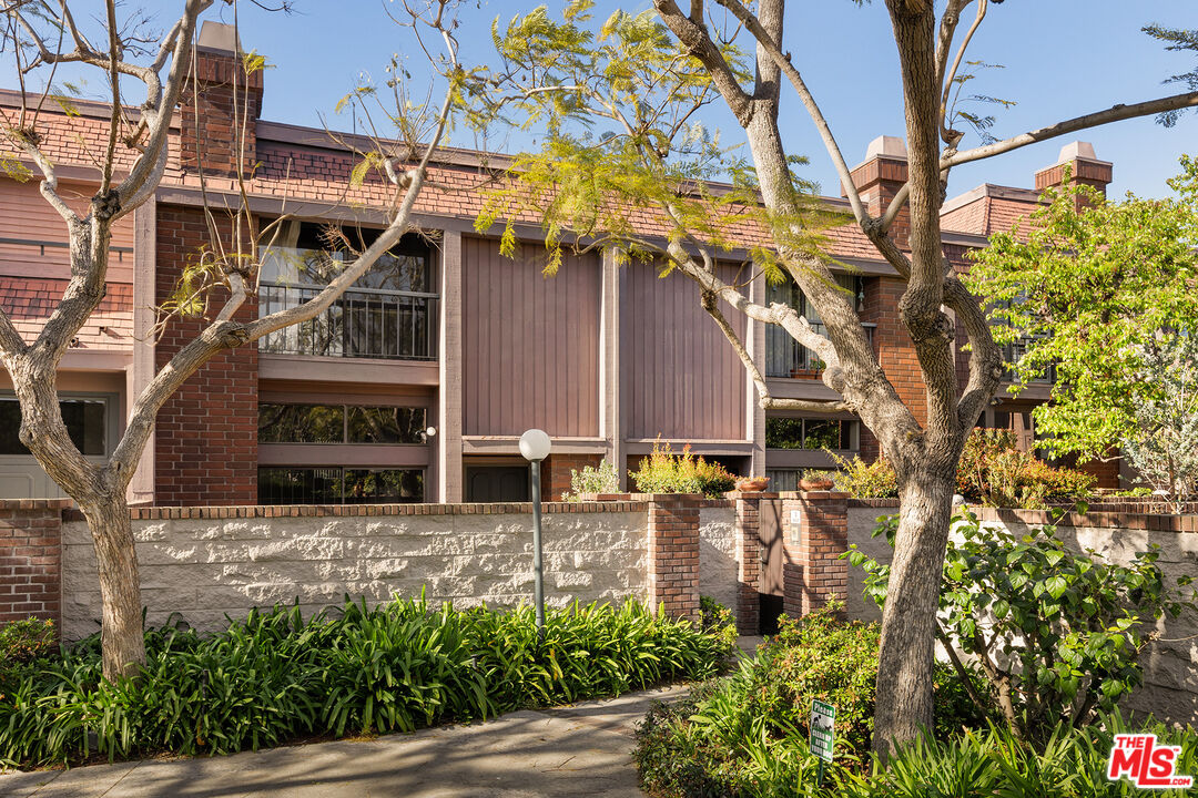 4622 Glencoe Ave Unit: 4
