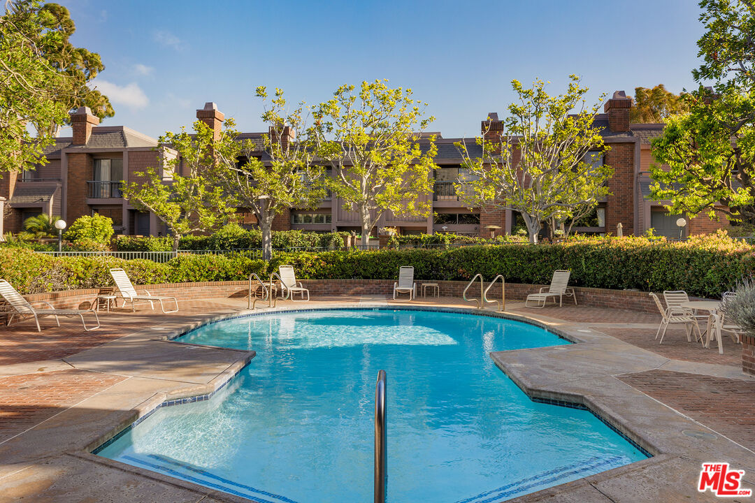 4622 Glencoe Ave Unit: 4