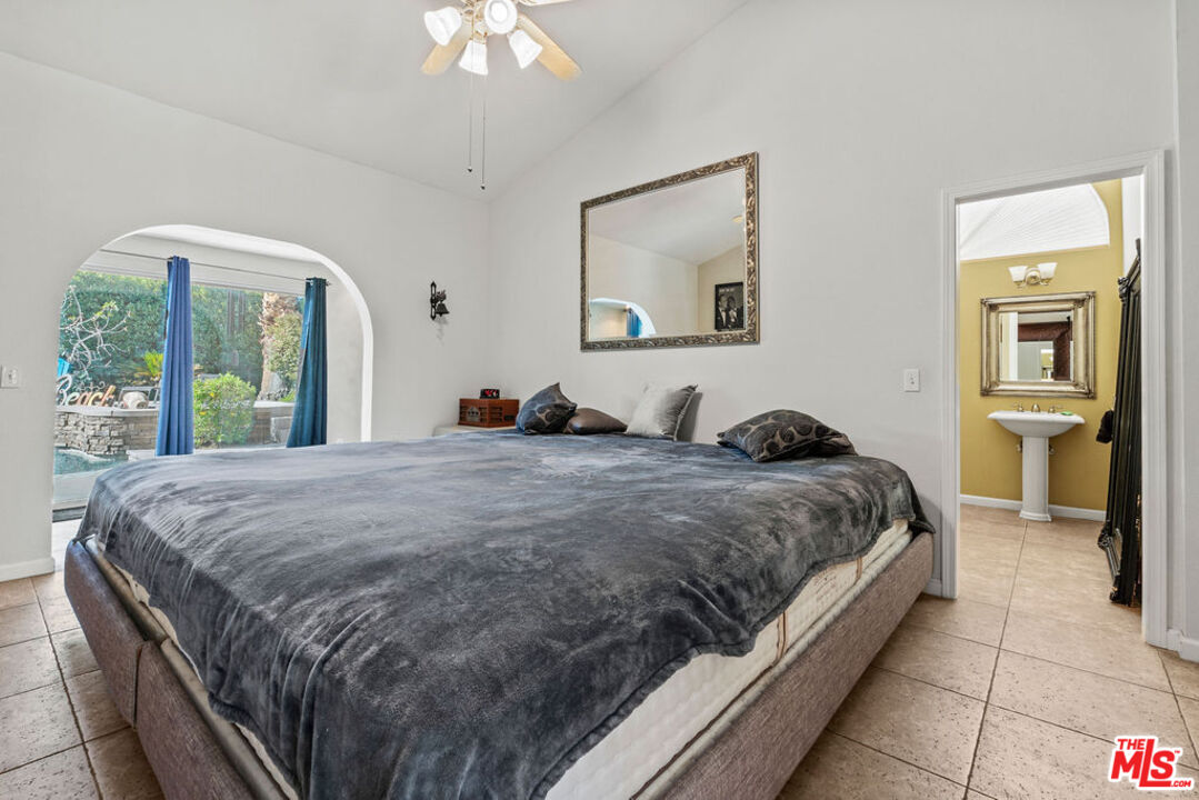 108 Chelsea Cir