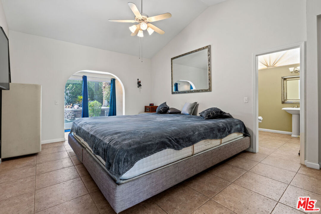 108 Chelsea Cir