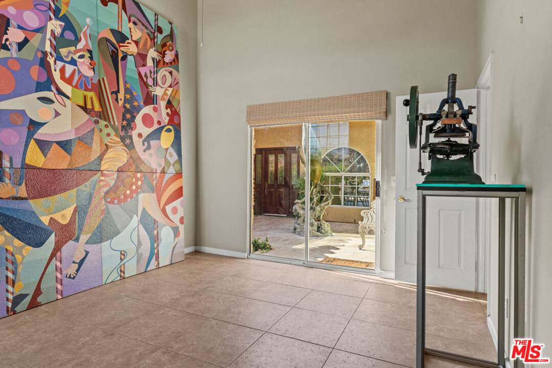 108 Chelsea Cir