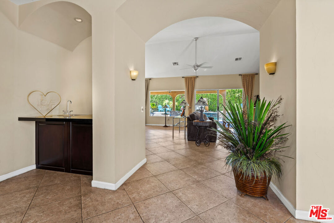 108 Chelsea Cir