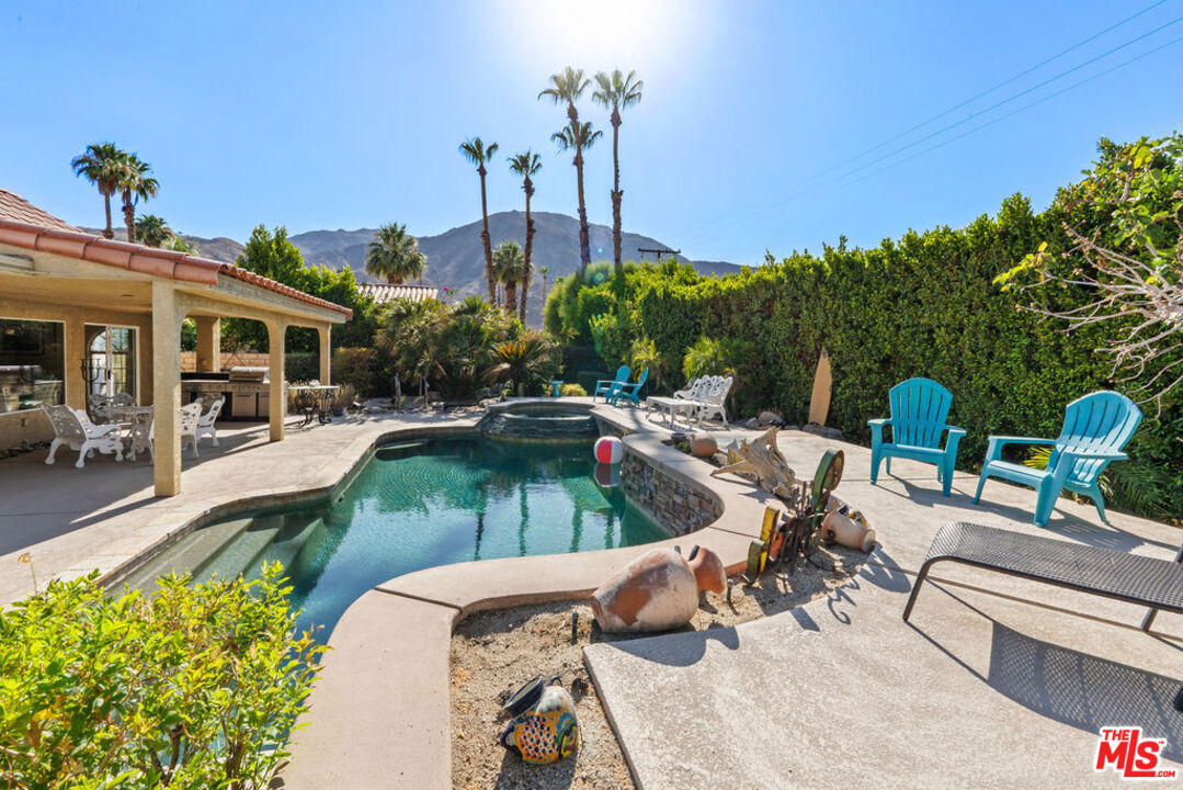 108 Chelsea Cir