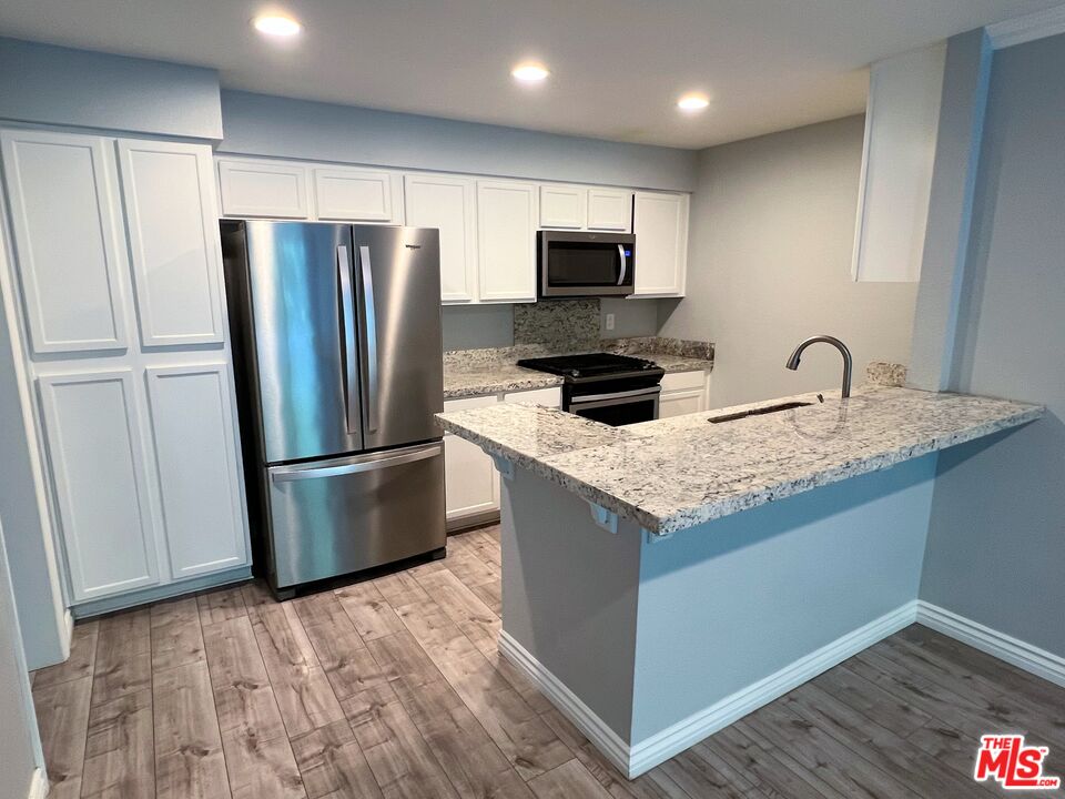 4520 Natick Ave Unit: 207