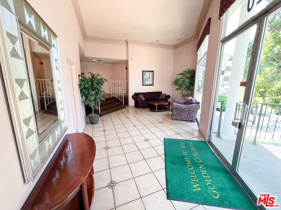 4520 Natick Ave Unit: 207