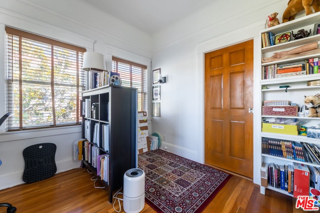 3400 San Marino St Unit: E