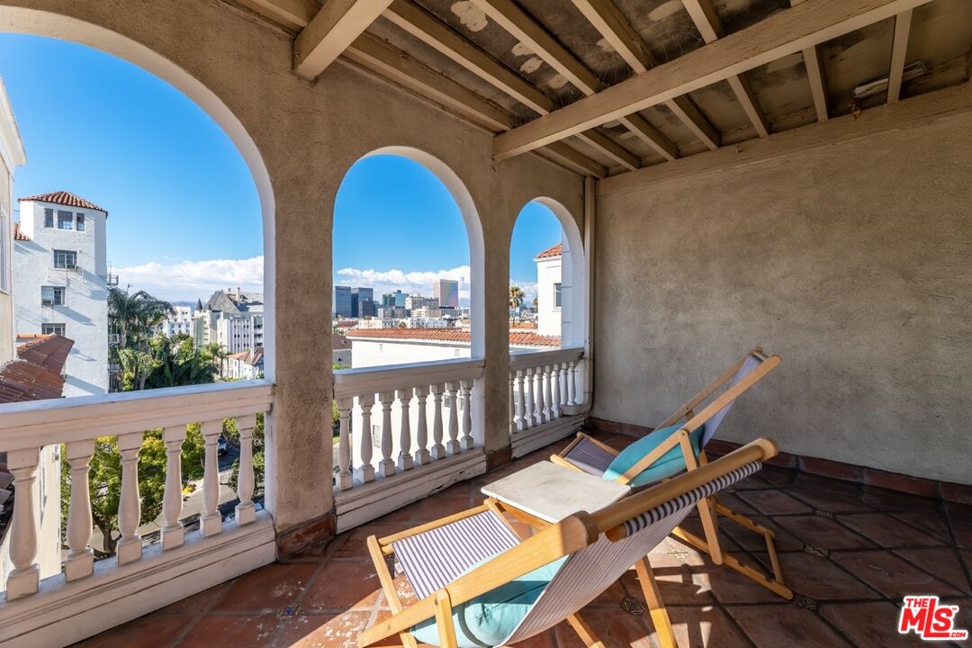 3400 San Marino St Unit: E