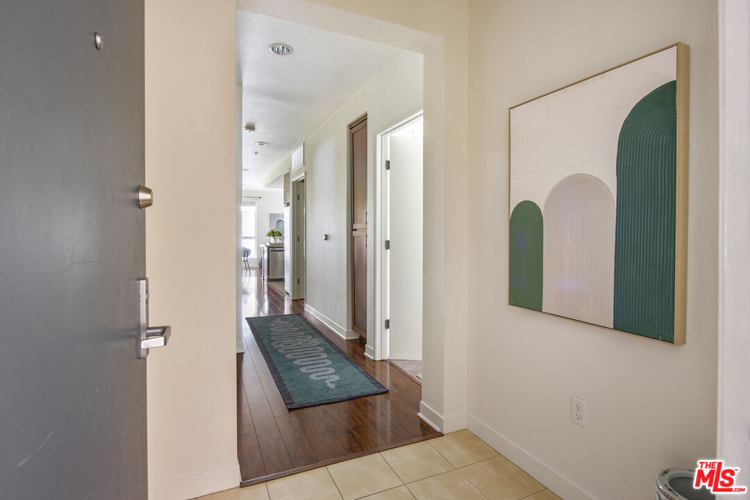 21301 Erwin St Unit: 340