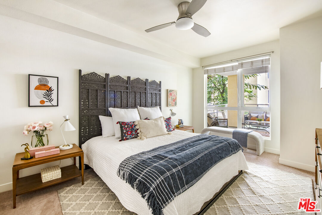 21301 Erwin St Unit: 340