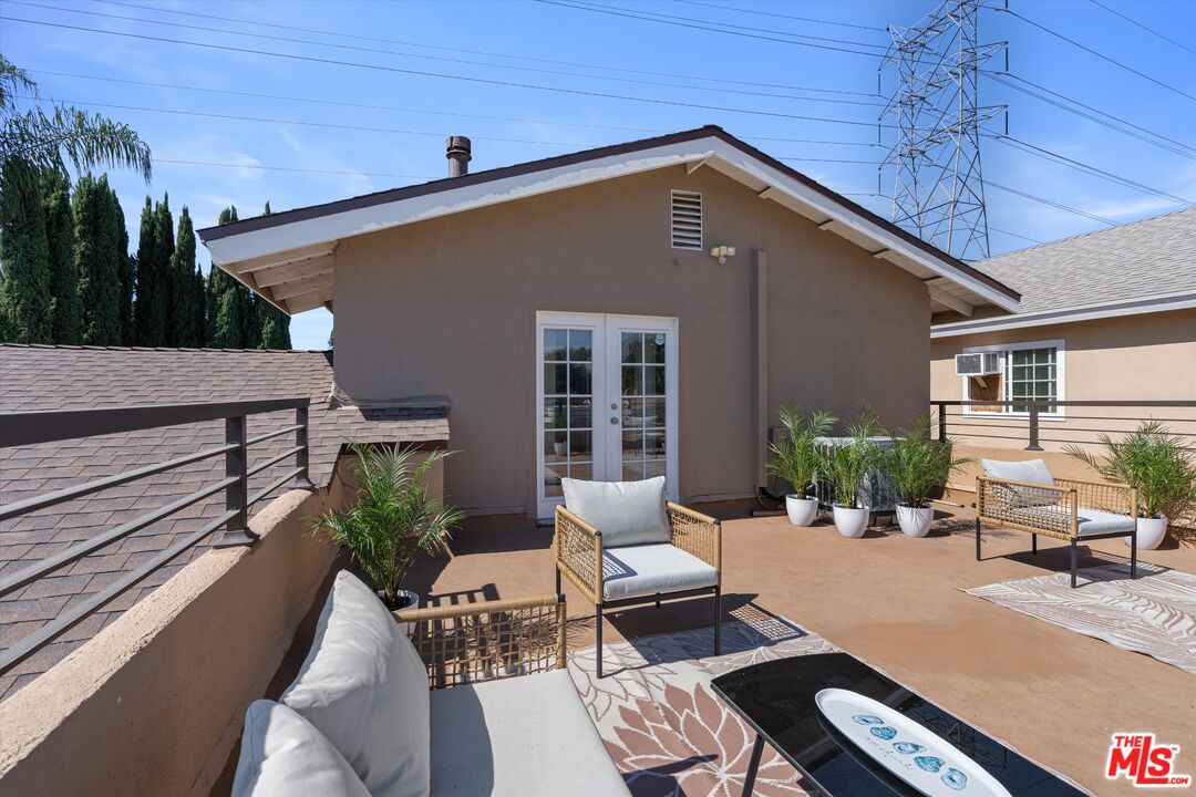 6331 Geyser Ave