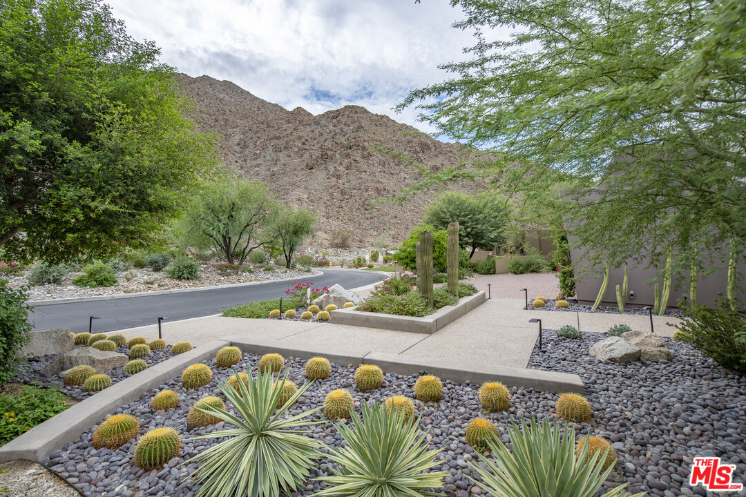 49755 Desert Vista Dr