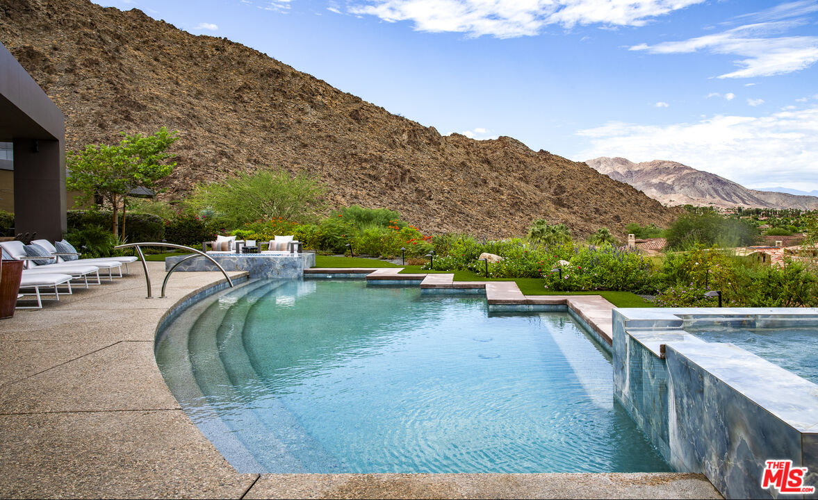 49755 Desert Vista Dr