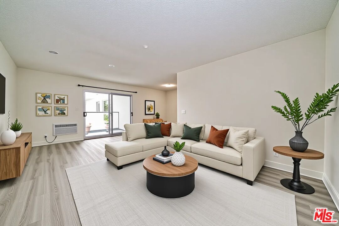 425 S Willaman Dr Unit: 307